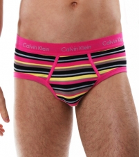 365 Fashion Brief